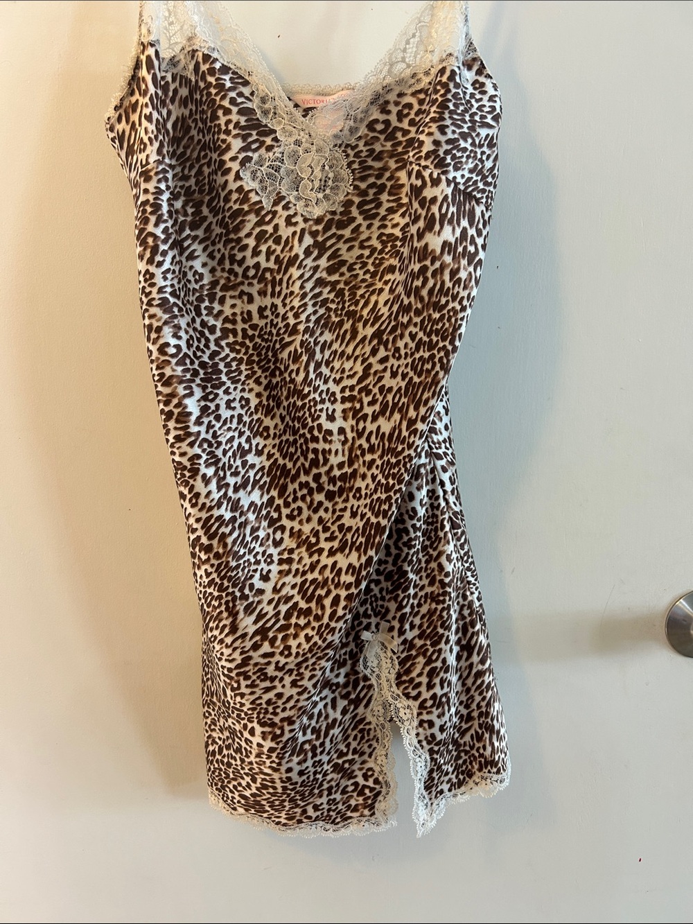 Victoria’s Secret Sexy Leopard Cougar Animal Lace Satin Slip Nightgown Small S
